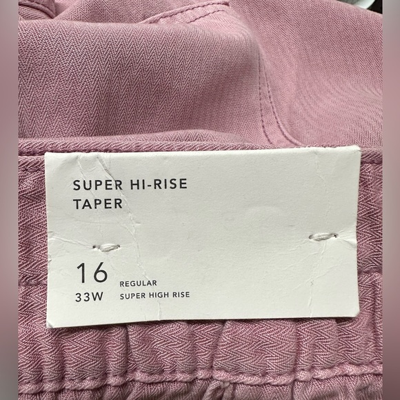 American Eagle Super High Waisted Taper Pants Pink 16 NWT - Picture 5 of 7